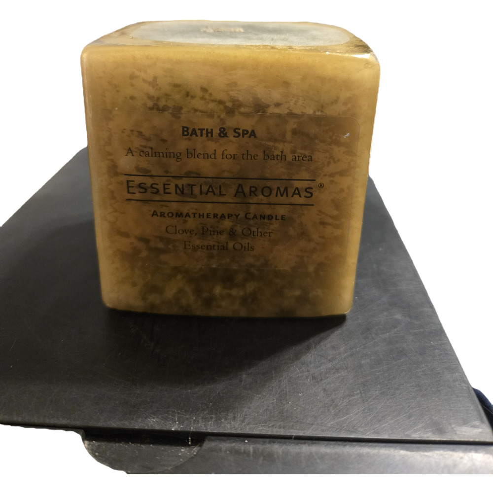 Essential Aromas Bath & Spa Calming Aromatherapy Candle 3x3 relaxing clove